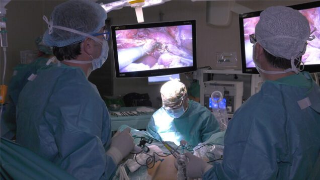 Foto Cirugía Mínimamente Invasiva – Excelencia Médica TV